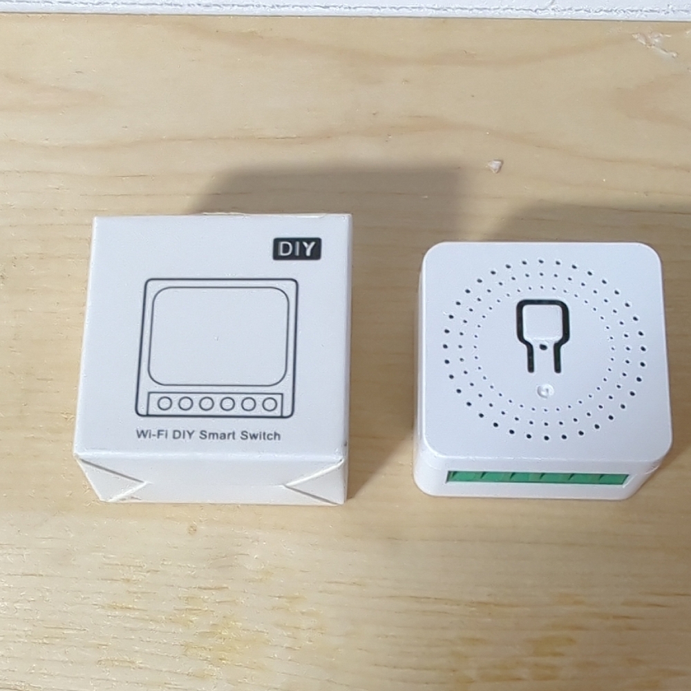 DIY Wi-Fi Smart Switch - White - Google Home / Amazon Alexa compatible